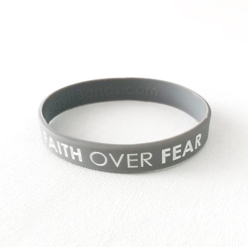 Pulsera Faith over fear