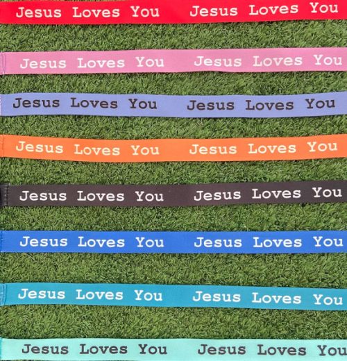 Pulsera Jesus Loves You