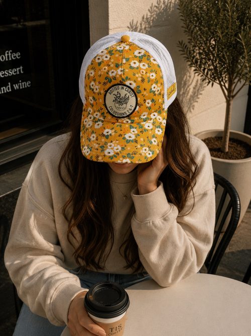 Gorra Rooted in Christ