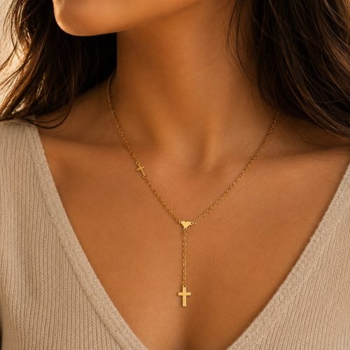 Collar Cruz con corazón