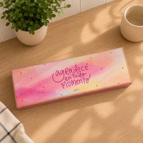 Caja multiuso, “Agradece en todo momento”